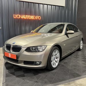 BMW | SERIE 3 | V (E92) 325iA 218ch Luxe
